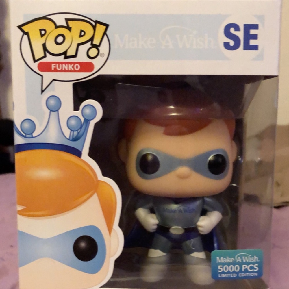 SE Freddy Funko Metallic Superhero 5000pc